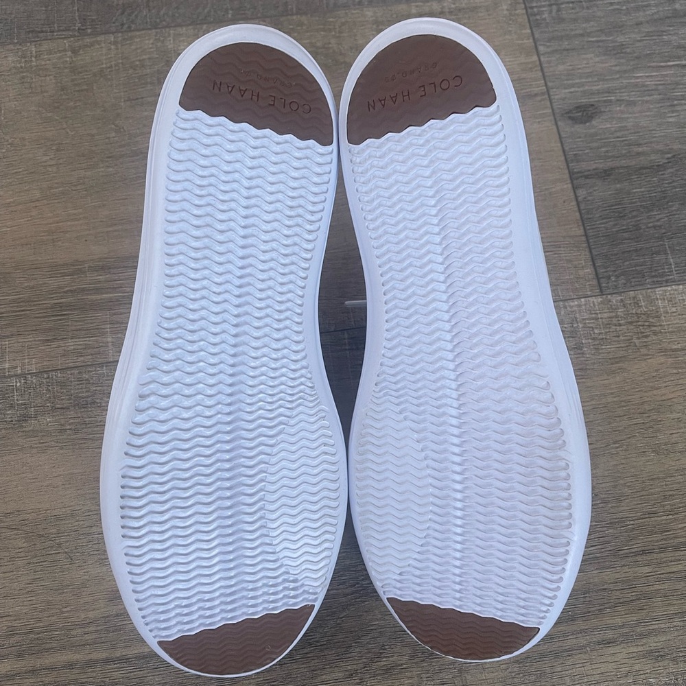New Cole Haan Grand Crosscourt Sneakers size 7.5, 9.5 - Picture 8 of 8